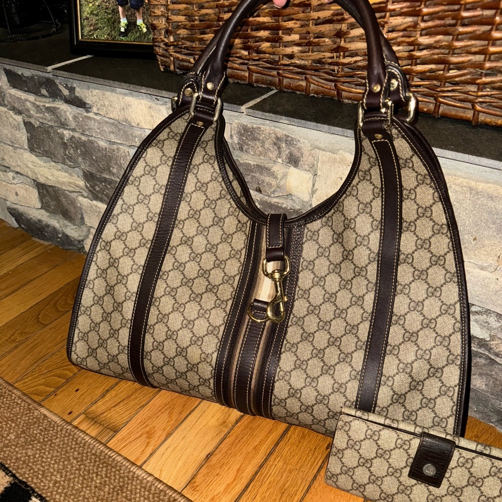 Gucci large Joy hobo tote with matching wallet